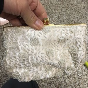 Beaded evening purse! Kiss-clasp